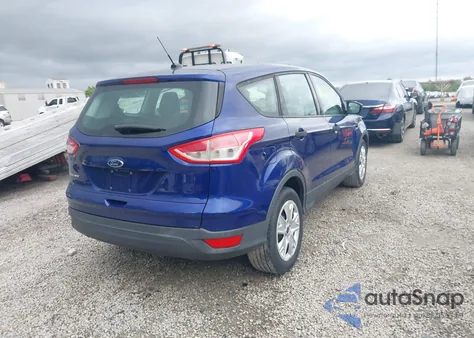 2016 Ford Escape S z USA, uszkodzony, nr VIN 1FMCU0F77GUB97852